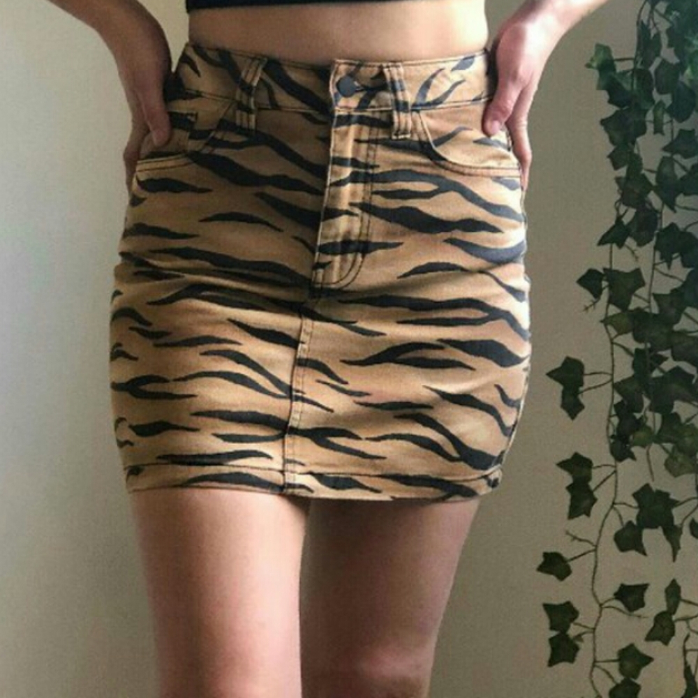 Tiger striped skirt